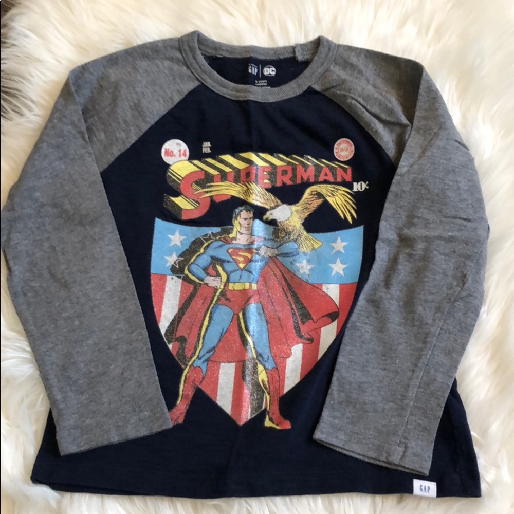 Gap Boys Superman Shirt Size 5